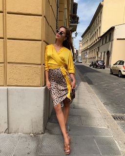 Ann-Kathrin Brömmel feet photo thumbnail