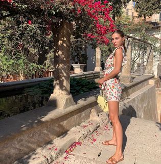 Ann-Kathrin Brömmel feet photo thumbnail