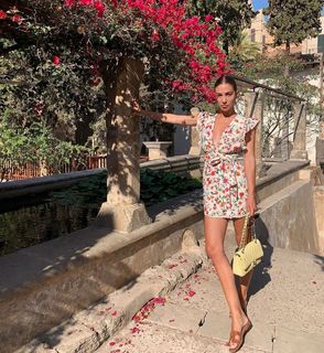 Ann-Kathrin Brömmel feet photo thumbnail