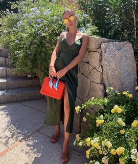 Ann-Kathrin Brömmel feet photo thumbnail