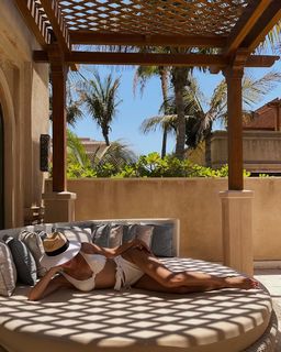 Ann-Kathrin Brömmel feet photo thumbnail