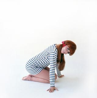 Ann-Margret feet photo thumbnail