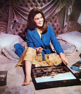Ann-Margret feet photo thumbnail