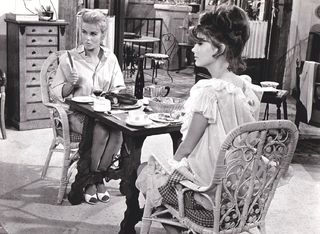 Ann-Margret feet photo thumbnail