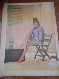 Ann-Margret feet photo thumbnail