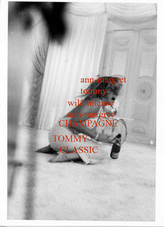 Ann-Margret feet photo thumbnail