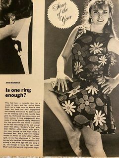 Ann-Margret feet photo thumbnail