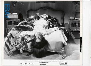 Ann-Margret feet photo thumbnail