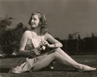 Ann Sheridan feet photo 13