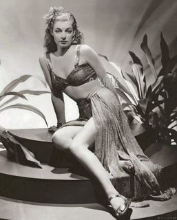 Ann Sheridan feet photo 4