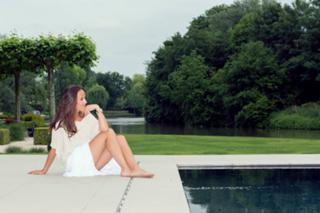 Ann Van Elsen feet photo 11