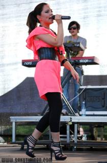 Anna Abreu feet photo 6