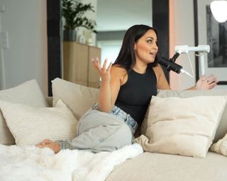 Anna Abreu feet photo 4