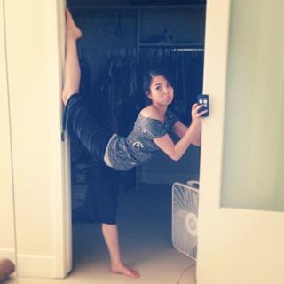 Anna Akana feet photo thumbnail