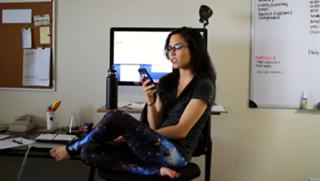 Anna Akana feet photo thumbnail