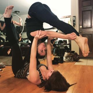 Anna Akana feet photo thumbnail