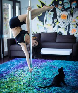 Anna Akana feet photo thumbnail