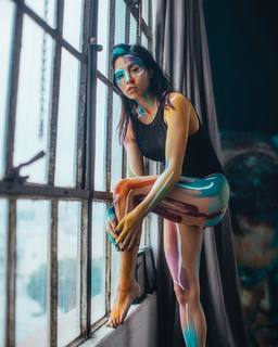 Anna Akana feet photo thumbnail