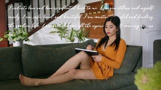 Anna Akana feet photo thumbnail