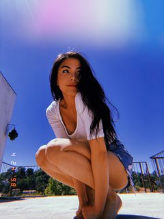 Anna Akana feet photo thumbnail