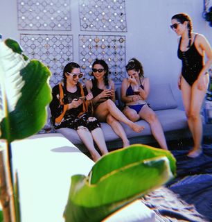 Anna Akana feet photo thumbnail