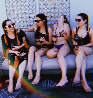 Anna Akana feet photo thumbnail
