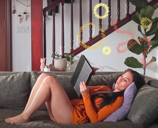 Anna Akana feet photo thumbnail
