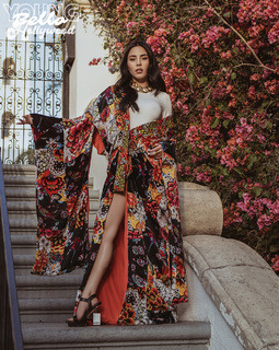 Anna Akana feet photo thumbnail
