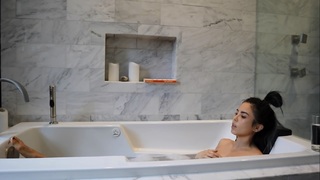 Anna Akana feet photo thumbnail