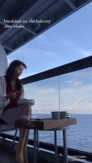 Anna Akana feet photo thumbnail