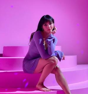 Anna Akana feet photo thumbnail