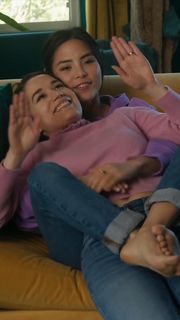 Anna Akana feet photo thumbnail