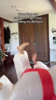 Anna Akana feet photo thumbnail