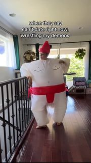 Anna Akana feet photo thumbnail