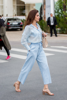 Anna Andres feet photo 5