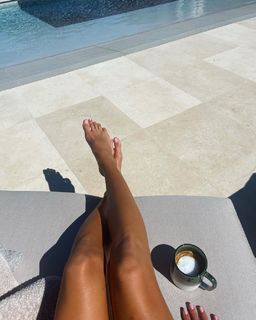 Anna Andres feet photo 5