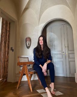 Anna Andres feet photo 1