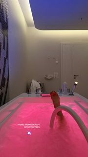 Anna Andres feet photo 13