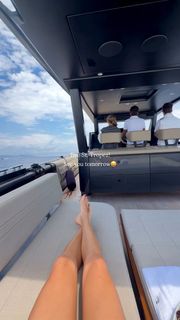 Anna Andres feet photo 16