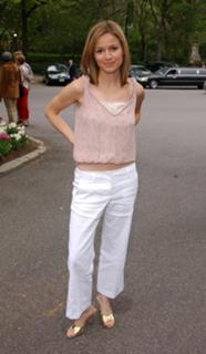 Anna Belknap feet photo 15