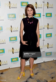 Anna Belknap feet photo 6
