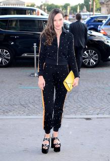 Anna Brewster feet photo 19