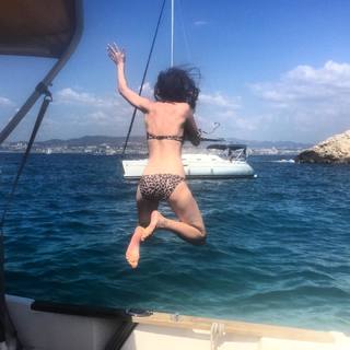 Anna Brewster feet photo 7