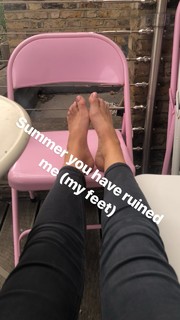 Anna Brewster feet photo 19