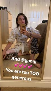 Anna Brewster feet photo 11