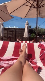 Anna Brewster feet photo 6
