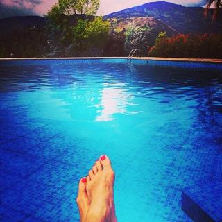 Anna Brolin feet photo 11