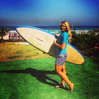 Anna Brolin feet photo 5