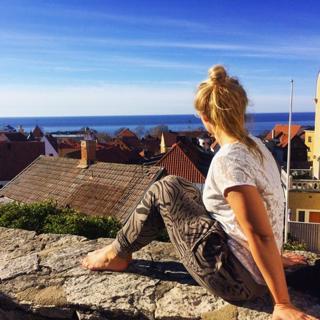 Anna Brolin feet photo 5