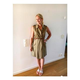 Anna Brolin feet photo 1